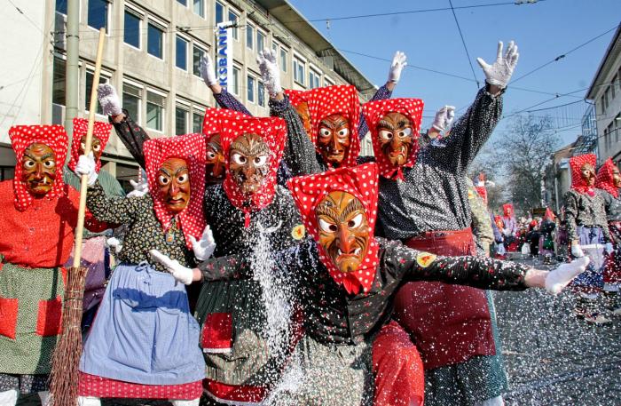 Närrisches Treiben in Karlsruhe